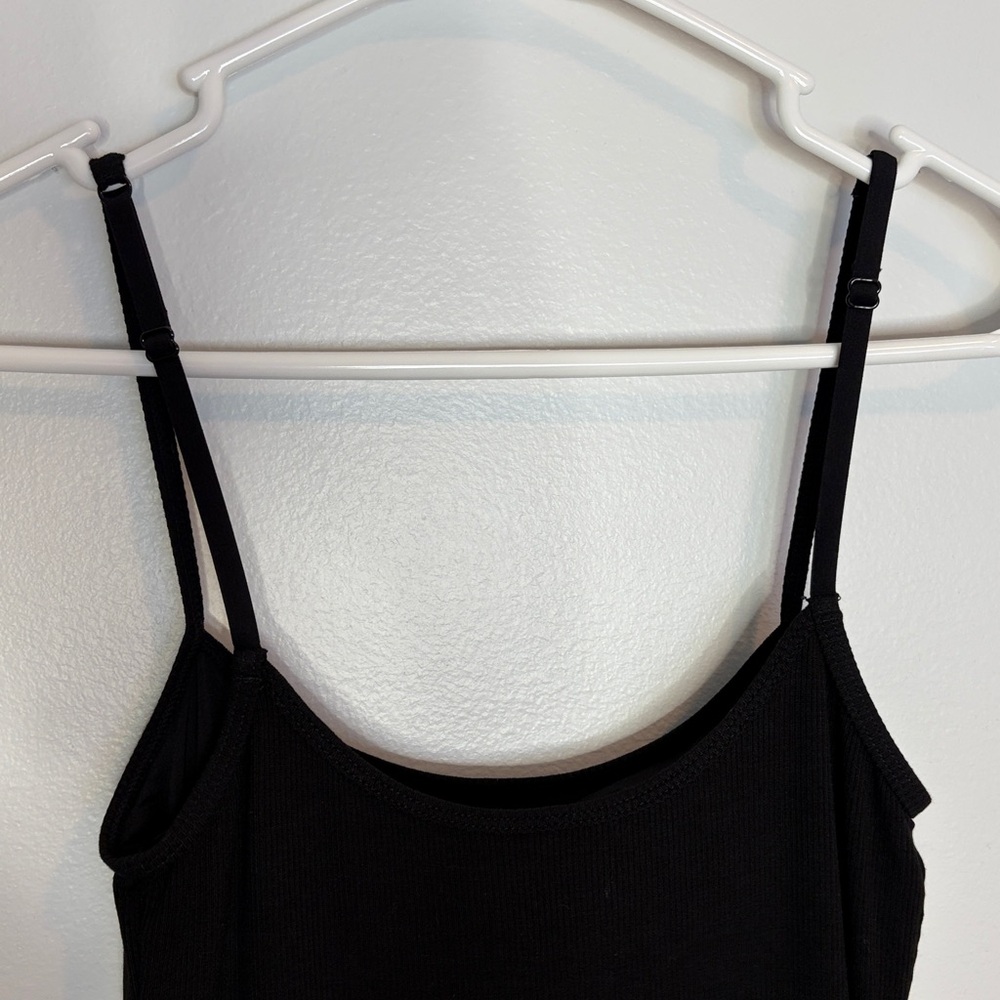 ***SOLD***Popilush built-in shape-wear black dress - Picture 4 of 7